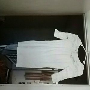 Cream color bebe cocktail dress size m lrg